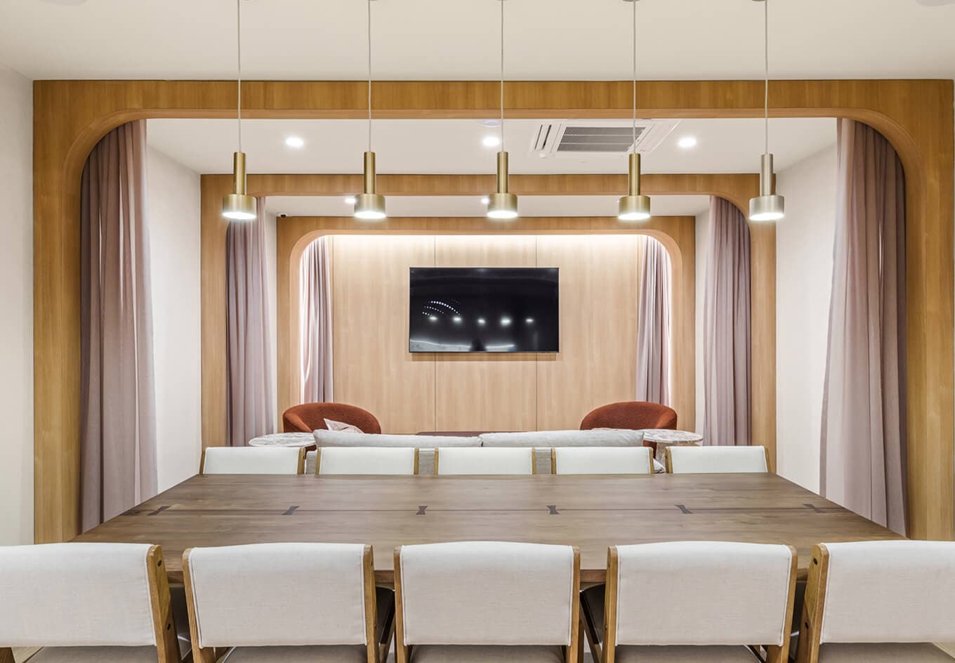 Party Viewing Room